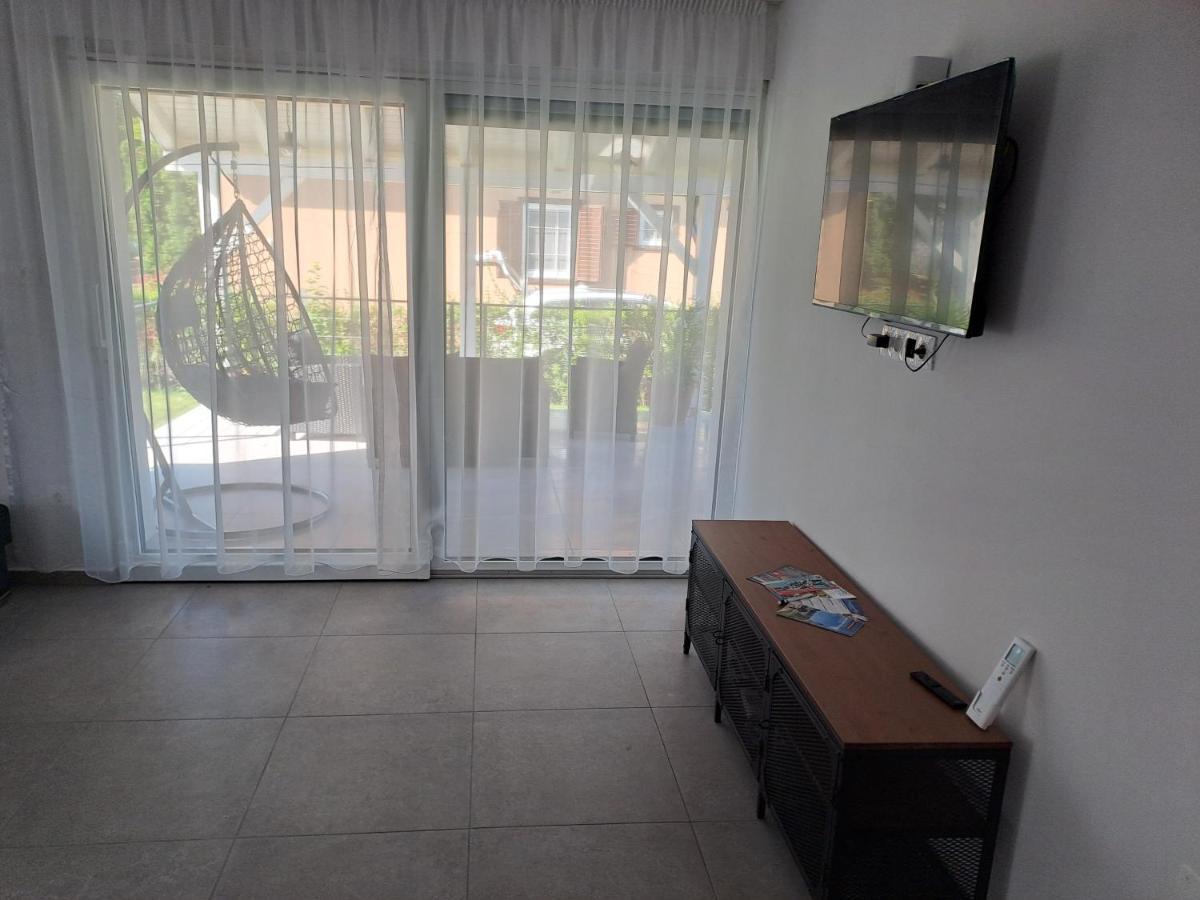 Case de vacanță R&r Vendeghaz *